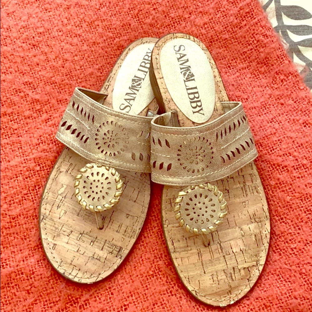 🤗 Sam & Libby Metallic Gold Sandals 🌞